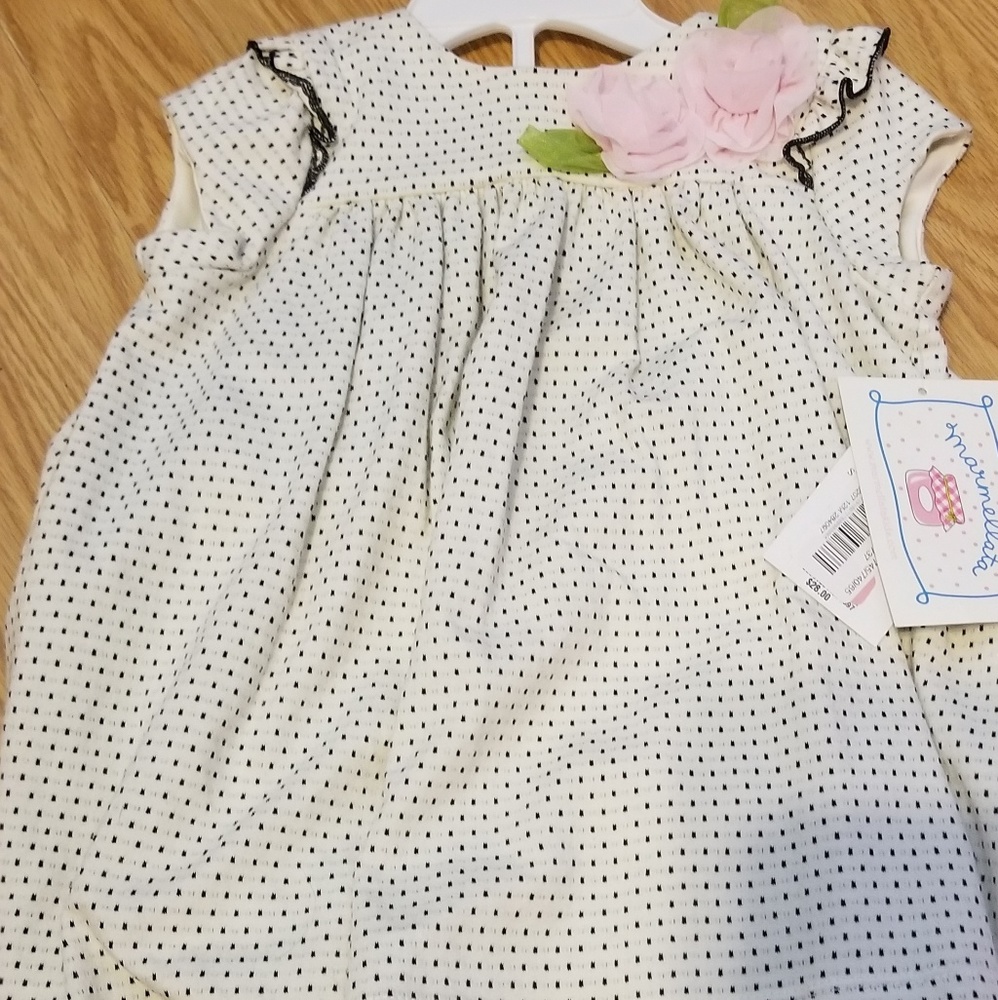 12 mo. Offwhite dress with tags